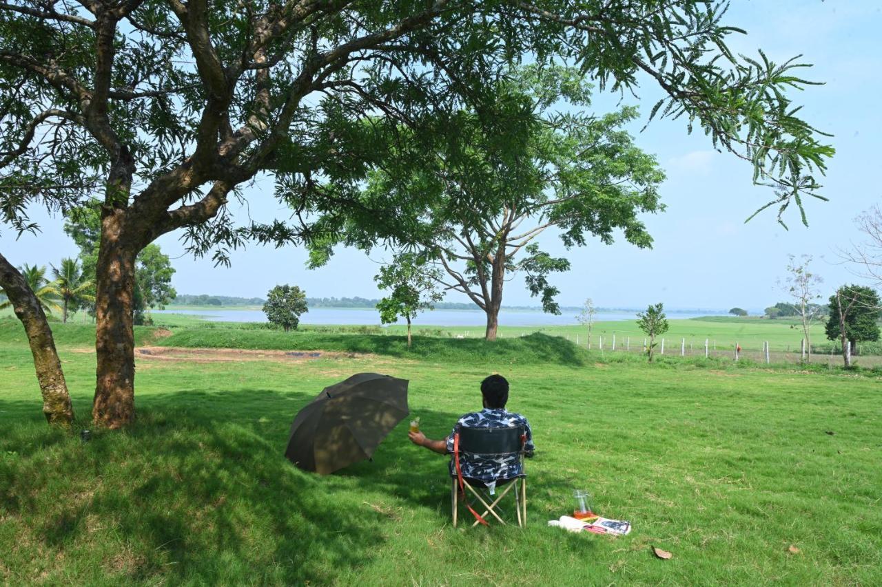 Fireflies Kabini Begūr Extérieur photo